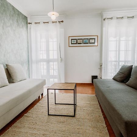 Spacious Central Apartment Sevilla Bagian luar foto