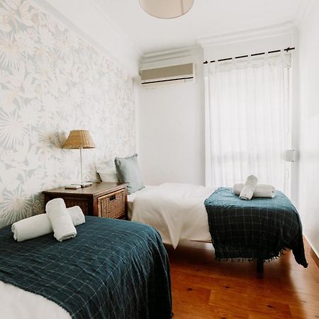 Spacious Central Apartment Sevilla Bagian luar foto