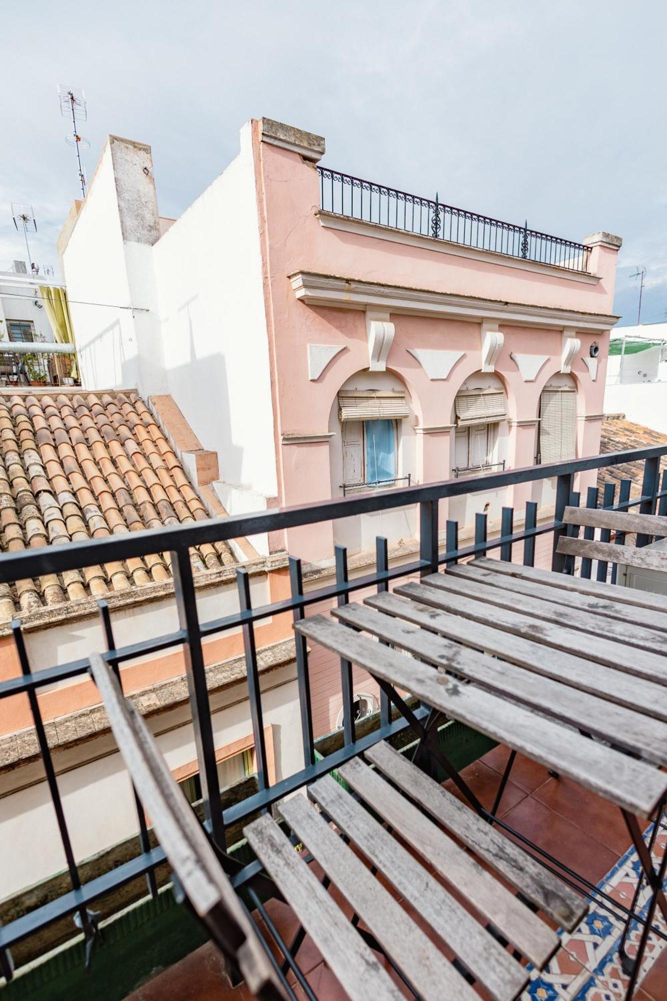Spacious Central Apartment Sevilla Bagian luar foto