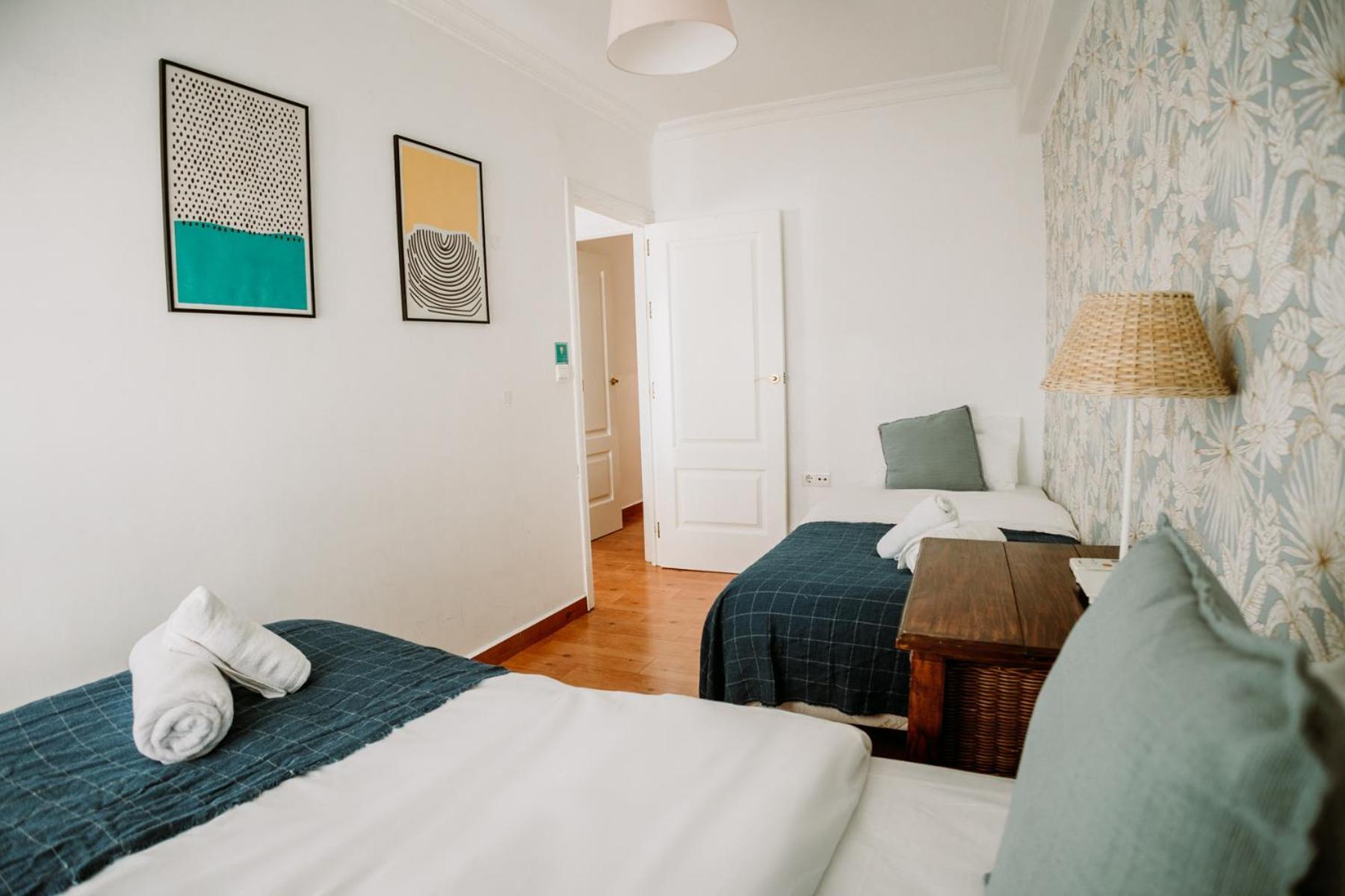 Spacious Central Apartment Sevilla Bagian luar foto